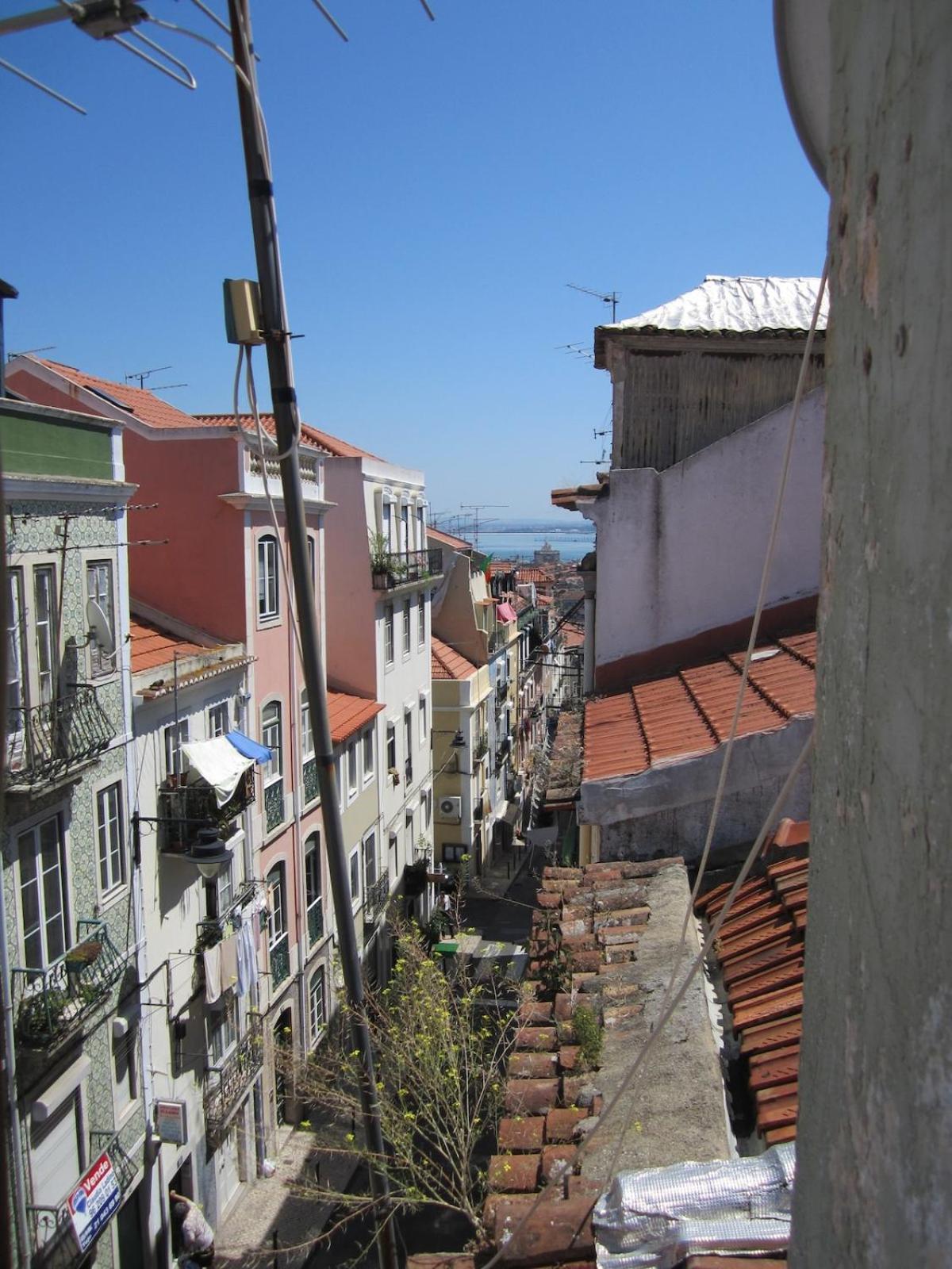 Sant'ana Restelo 1br Terrace * Lisbon